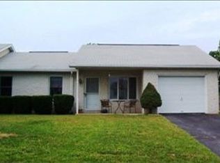 212 Faith Cir, Carlisle, PA 17013