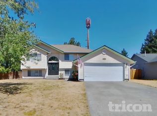 5925 Beltway Loop SE, Lacey, WA 98513