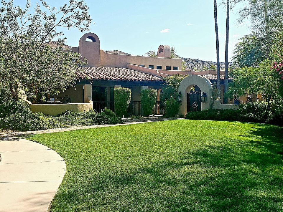 1st image of 3245 E Desert Ln