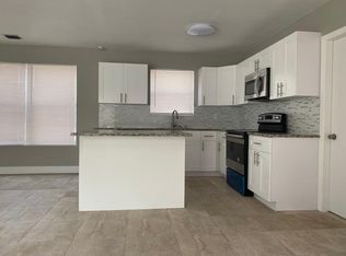 200 NE 43rd St, Pompano Beach, FL 33064