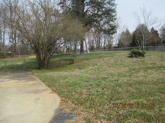 4th image of 155 Valleydale Dr