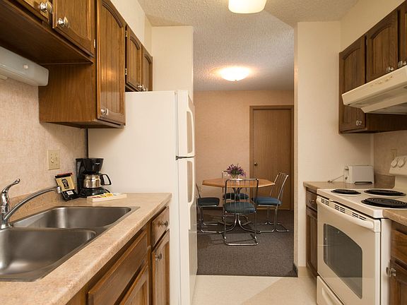 5th image of 409 Wedgewood Dr #K37