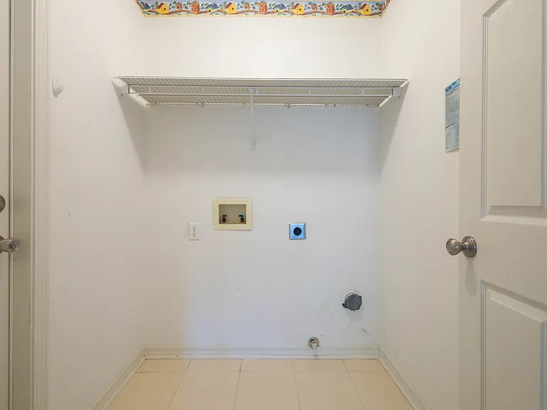 1414 Pearl S Buck Ct — Photo 38