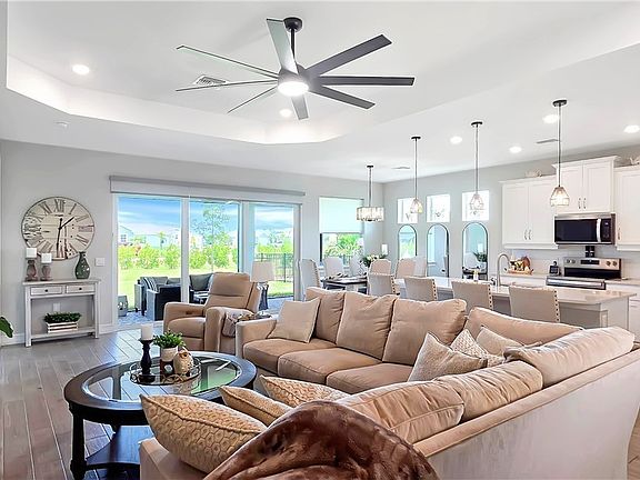 4th image of 16791 Elkhorn Coral Dr