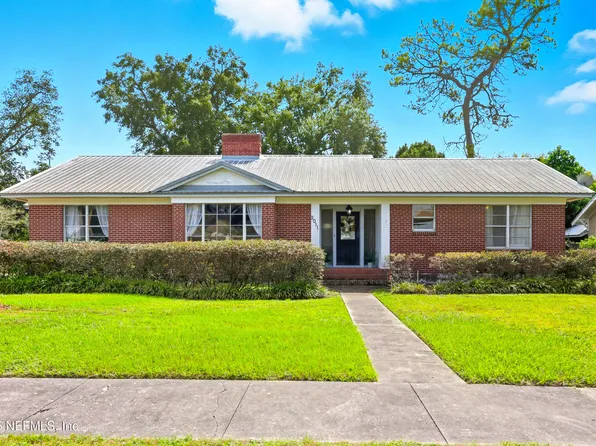 2011 CARR Street, Palatka, FL 32177
