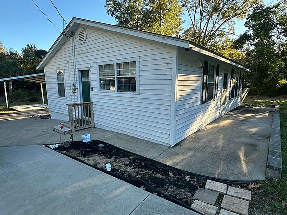 2nd image of 307 Irick St