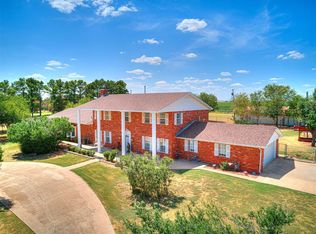 710 N Carnegie St, Carnegie, OK 73015