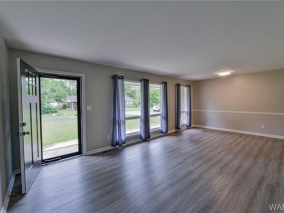5th image of 4723 14th St E