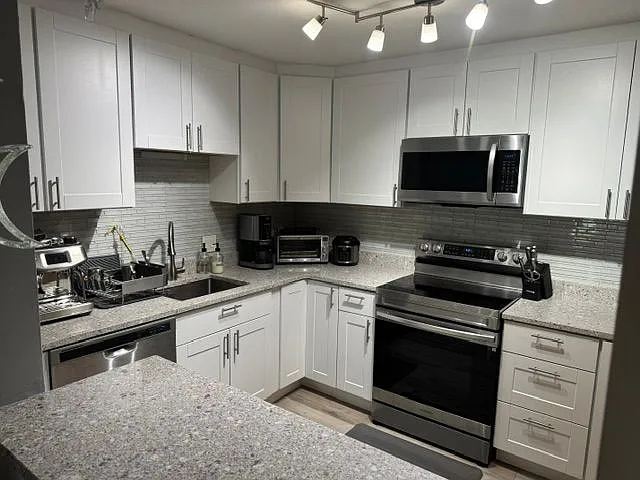 595 Revere Beach Pkwy #33 — Photo 10
