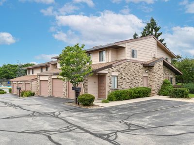 402 Sheffield ROAD #4, Waukesha, WI, 53186