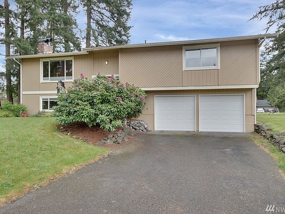 2nd image of 506 190th St E