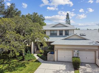 872 Amelia Ct NE #872, Saint Petersburg, FL 33702