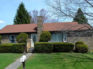 170 Roof Garden Way, Somerset, PA 15501