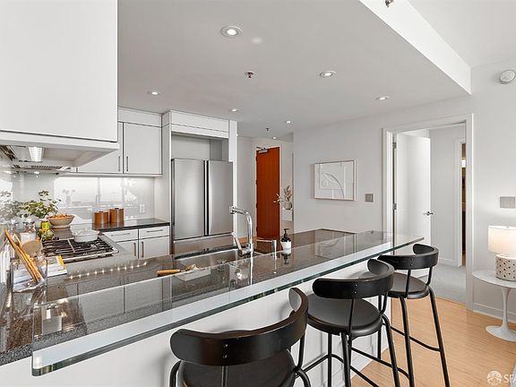 2nd image of 301 Main St #22E