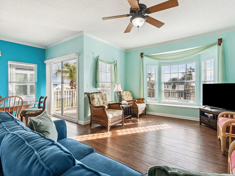 2919 S Fletcher Ave — Photo 16