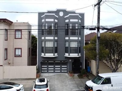 218-220 18th Ave, San Francisco, CA, 94121