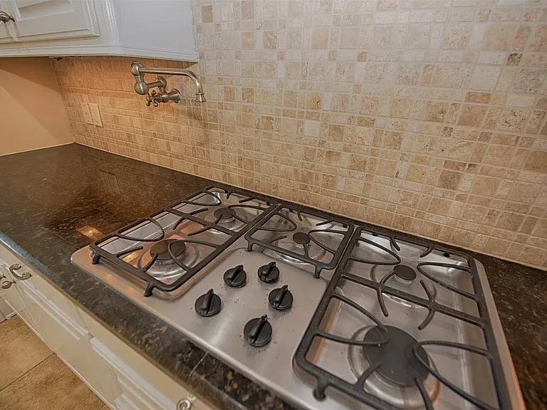 2293 E Bayshore Dr — Photo 15