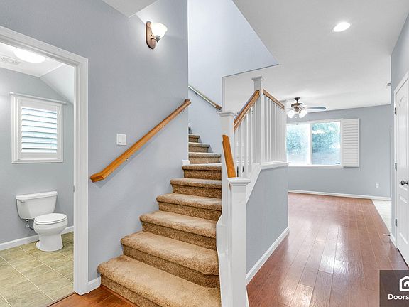 5th image of 4154 Malta Island St