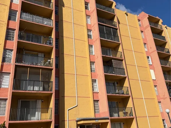 4801 NW 7th St, Miami, FL