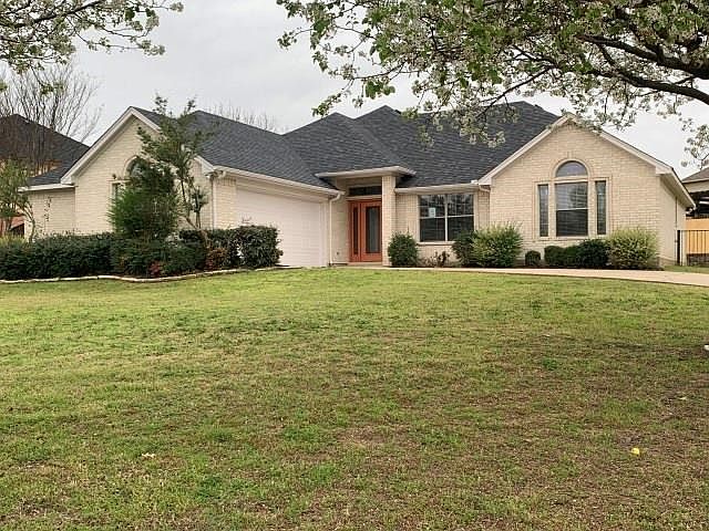 1st image of 1098 Saint Andrews Dr