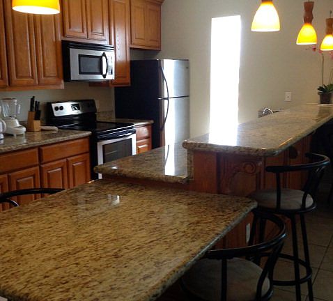 5th image of 104 E Palm St #2