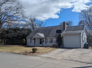 17 Janet Cir, Shrewsbury, MA 01545