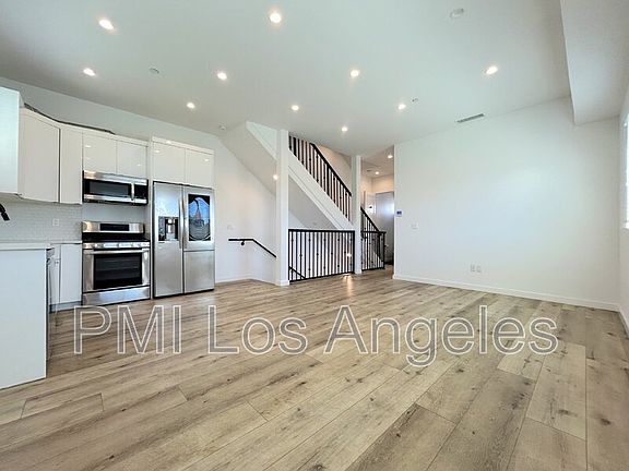 2nd image of 4179 S Normandie Ave