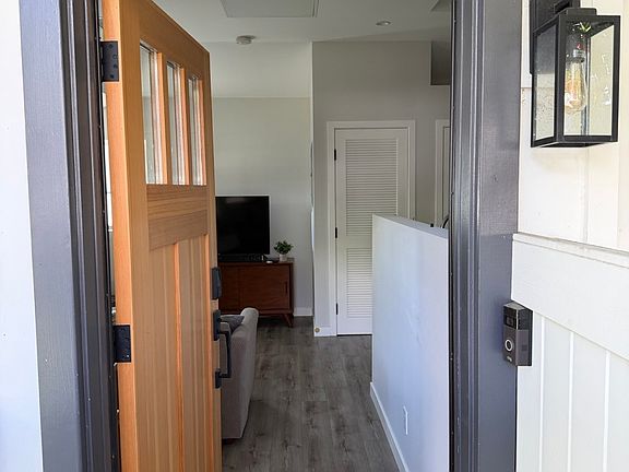 2nd image of 4931 Wortser Ave