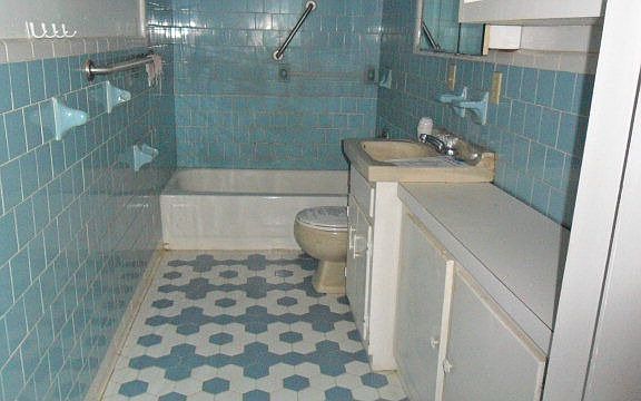 5th image of 819 Keel St
