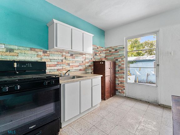 5th image of Km 4.8 Carr 413 Sector Arizmendi