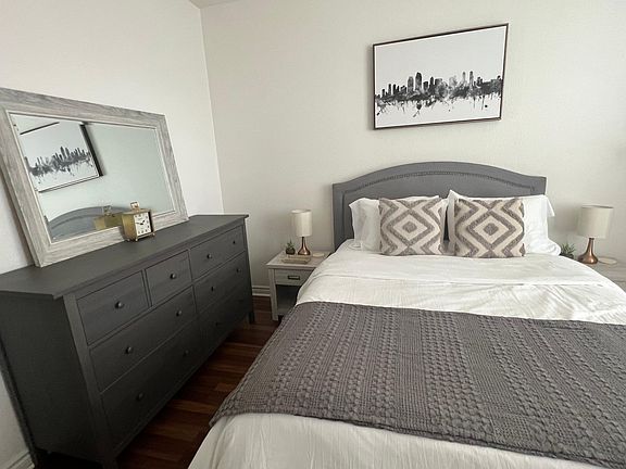 2nd image of 1277 Kettner Blvd Unit 408