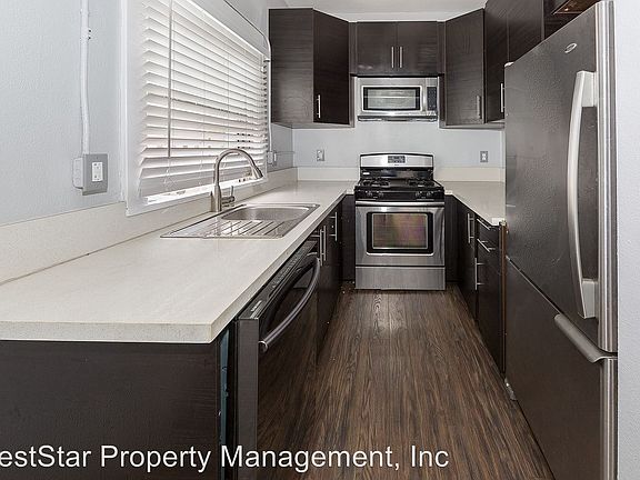 4th image of 138 Elm Ave APT 24