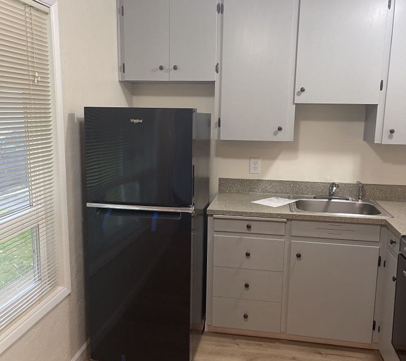 Engelheim Apartments 11992 445 S Main St Mount Angel OR Zillow