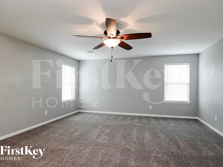 2023 Elkington Cir — Photo 10