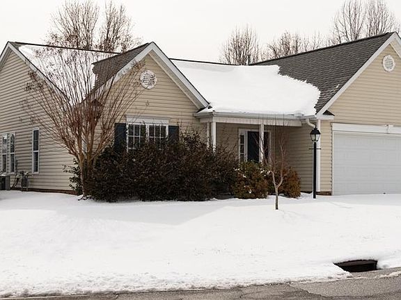 4th image of 5862 Sunny Ridge Trl