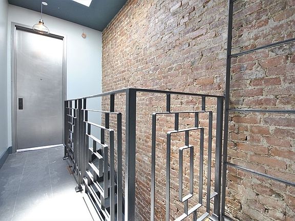 4th image of 903 Sterling Pl #3F