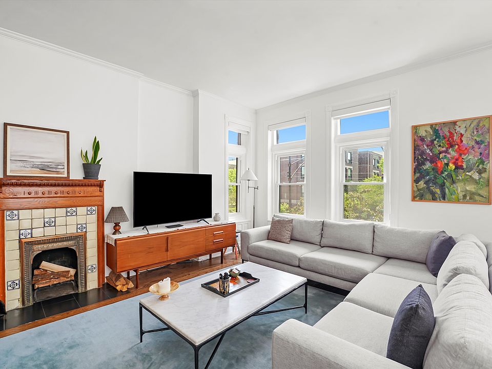 Living Area South East