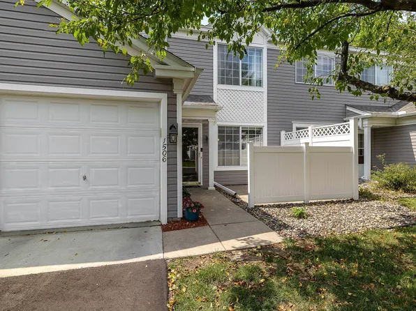 1913 Southcross Dr W APT 1506, Burnsville, MN 55306