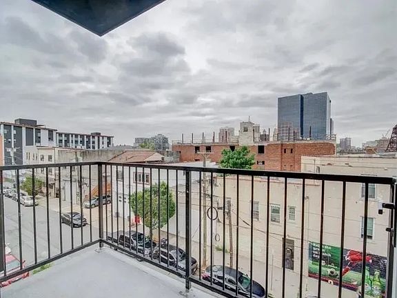5th image of 486 Market St #403B