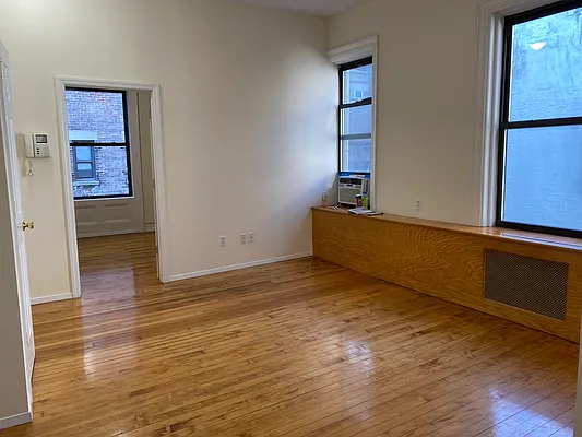 Rented by Bauman Realty Group | media 2