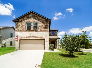 2521 Smokey Cv, Seguin, TX 78155