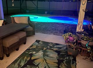 423 Warren Bayou Ln, Panama City Beach, FL 32407