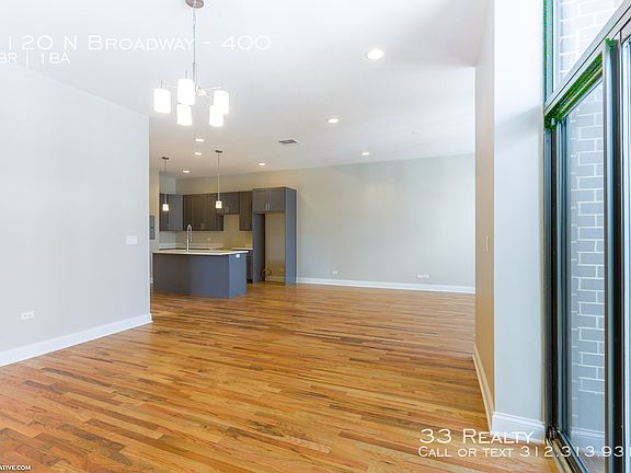 3rd image of 3120 N Broadway St #400