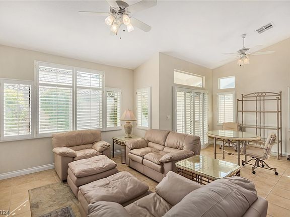 4th image of 9759 Glittering Star Ave #0