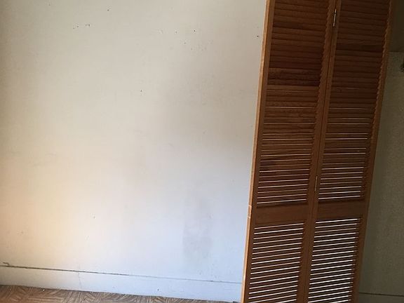 4th image of 2513 31st Ave APT 1