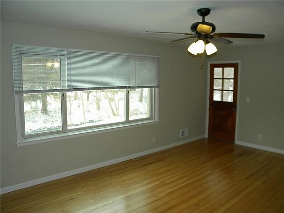 4th image of 6 Lynnwood Dr