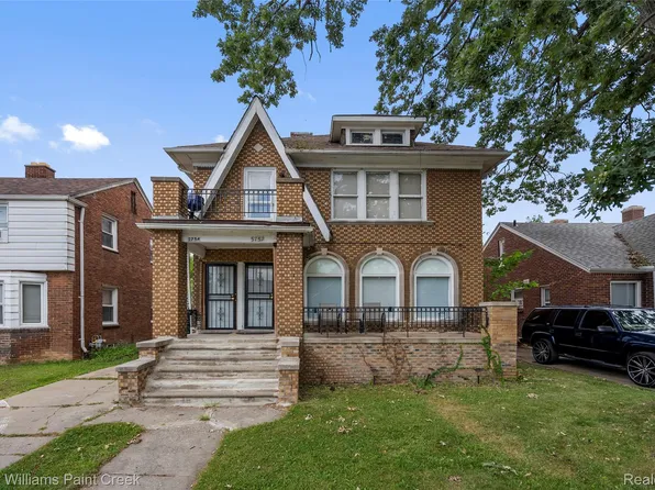 5752 Chatsworth St, Detroit, MI 48224
