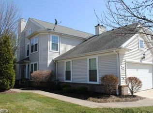 2667 Wyndgate Ct, Westlake, OH 44145