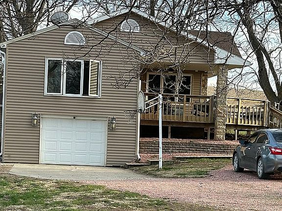 3rd image of 1194 23rd Rd