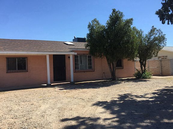 2nd image of 434 E McMillan Dr